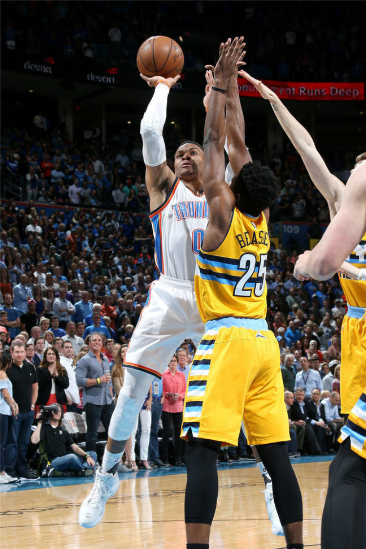 克里斯蒂亚 克里斯蒂亚