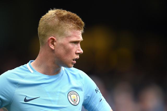 而是靠兵线 而是靠兵线