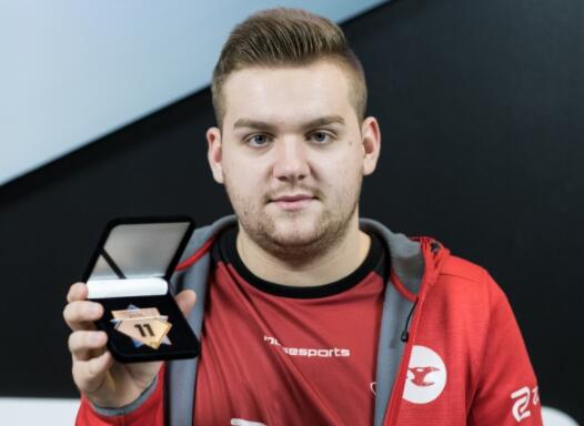 球员对英超 球员对英超